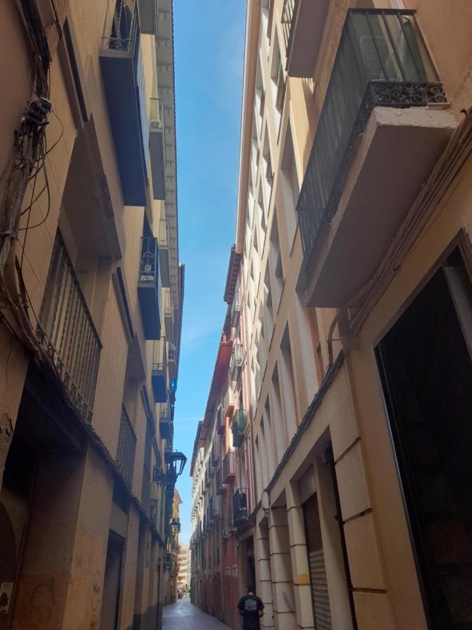 Apartamento Centrico "El Rubi Del Pilar" Daire Zaragoza Dış mekan fotoğraf